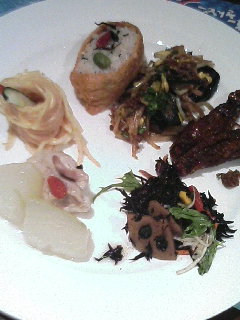 낢ł(^^U